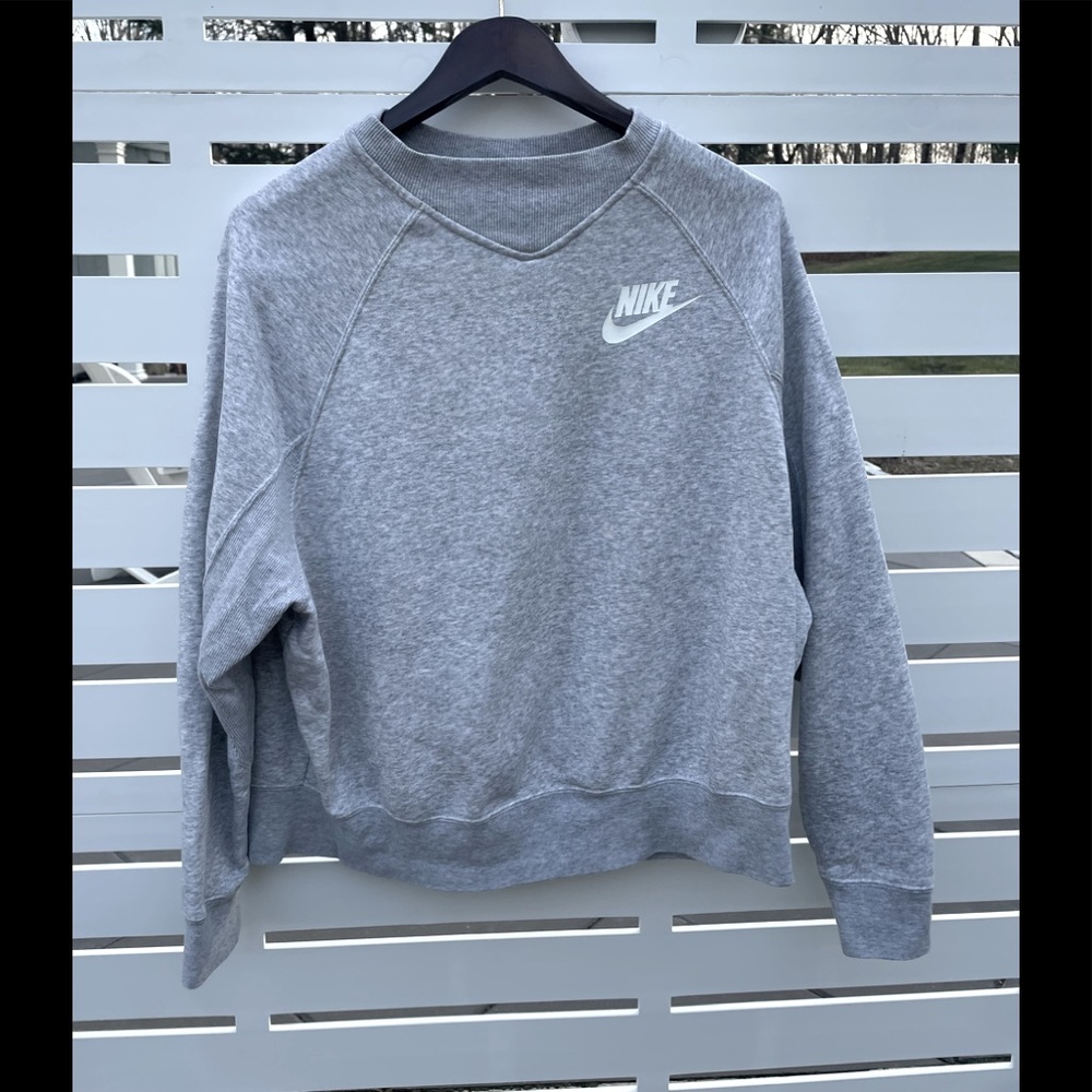 Nike Claasic Sweatshirt